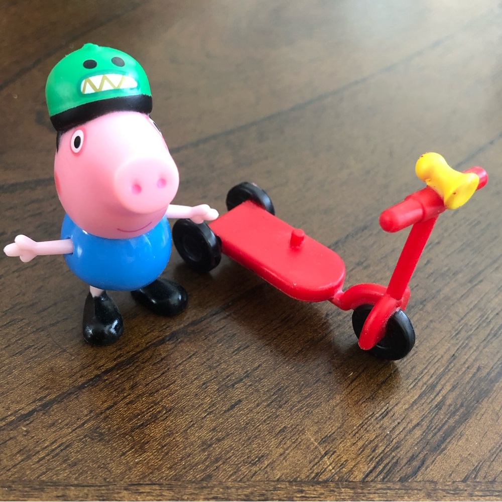 Peppa Pig George Scooter Mini Figure
